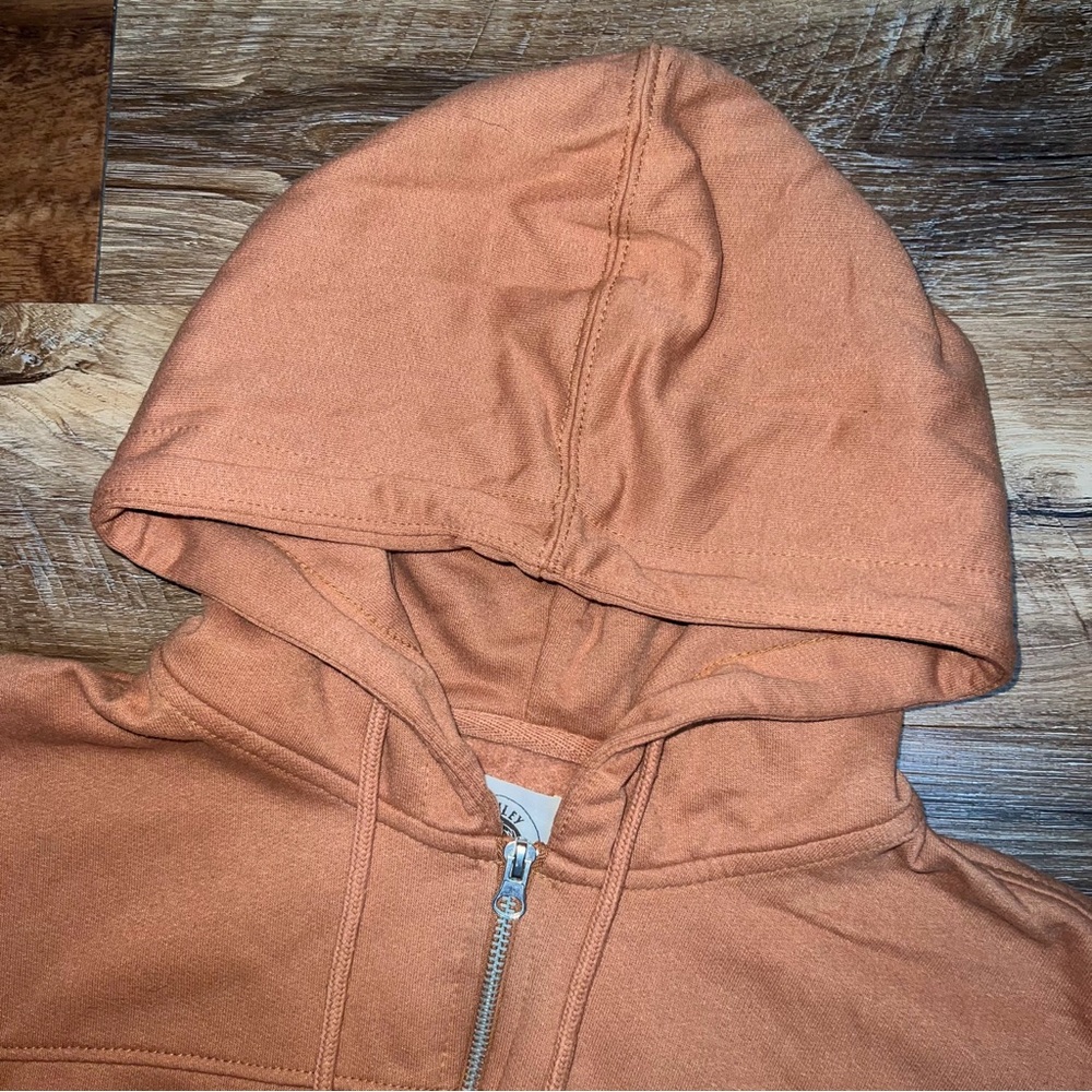 Ashley Vintage Charm Cropped Full Zip Hoodie - Pecan, Size L - Picture 3 of 10